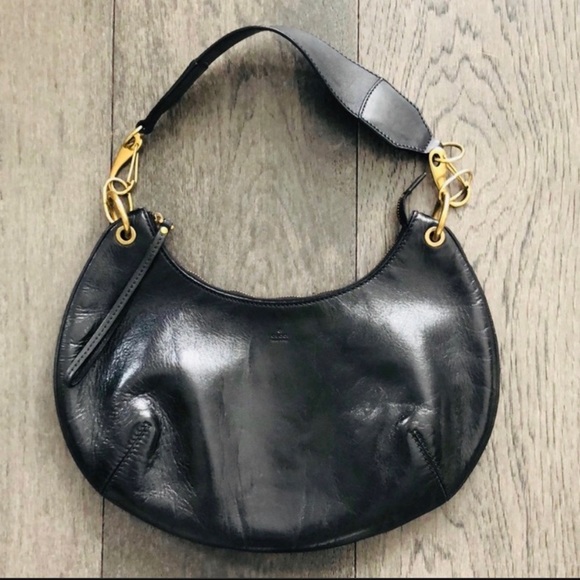 Gucci Handbags - Gucci 100% Authentic  black leather shoulder bag